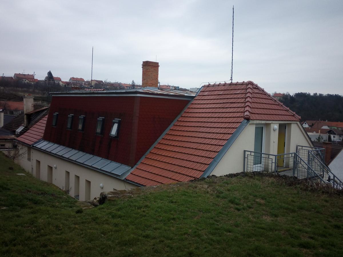 Albergue Havranuv Dum Suchohrdly Exterior foto
