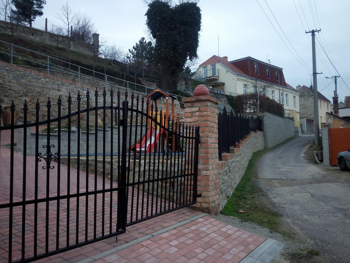 Albergue Havranuv Dum Suchohrdly Exterior foto